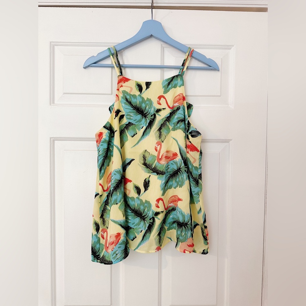 Size Medium Tropical Print Halter Neck Tank Top.